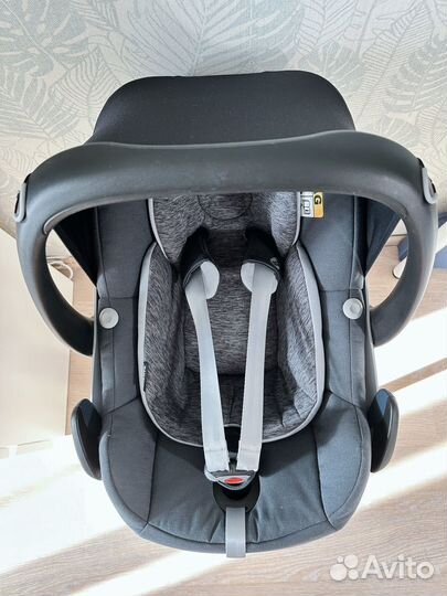 Автолюлька Maxi cosi pebble