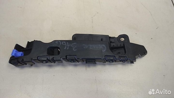 Направляющая переднего бампера левая