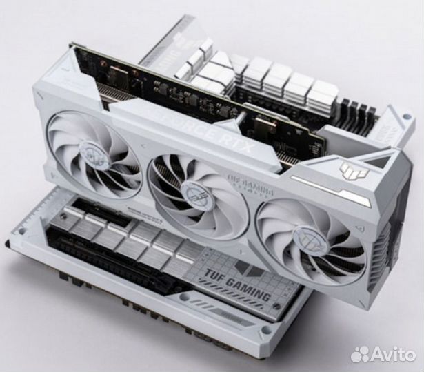 Asus RTX 4070 Ti super TUF BTF+ asus Z790-BTF