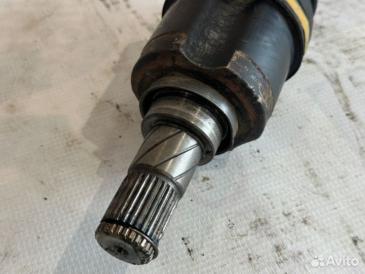 Привод левый Mitsubishi Lancer 10 2.0 АКПП