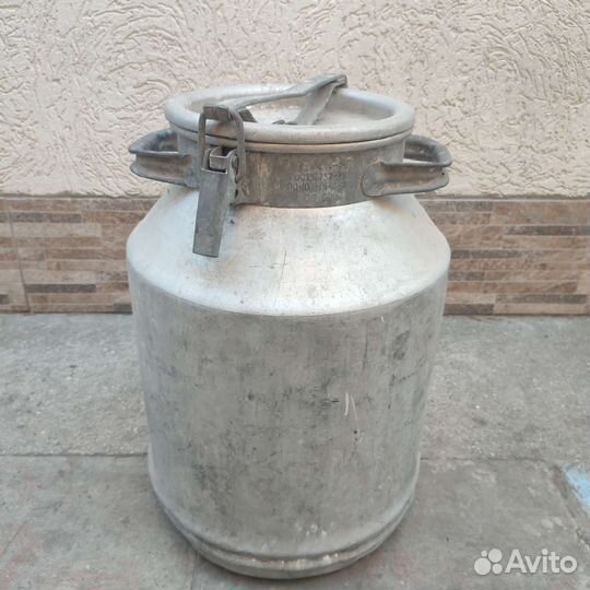 Алюминиевый бедон