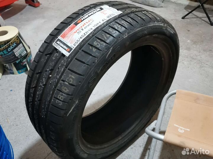 Hankook Ventus S1 Evo 2 K117 255/45 R19