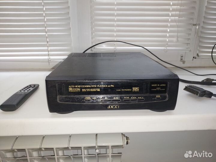 Видеомагнитофон akai vs-120em