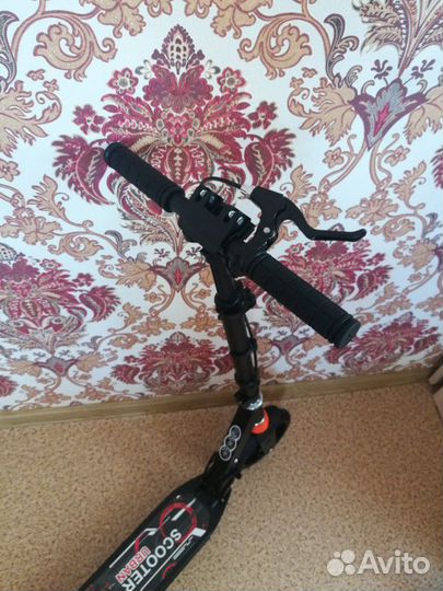 Самокат Scooter Urban с дисковым тормозом чёрный