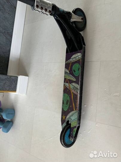 Трюковой самокат