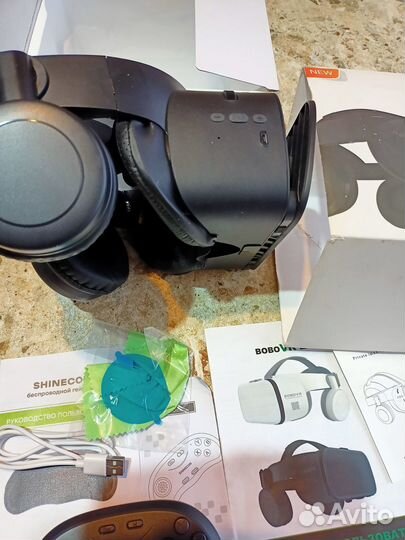Очки виртуальной реальности для телефона