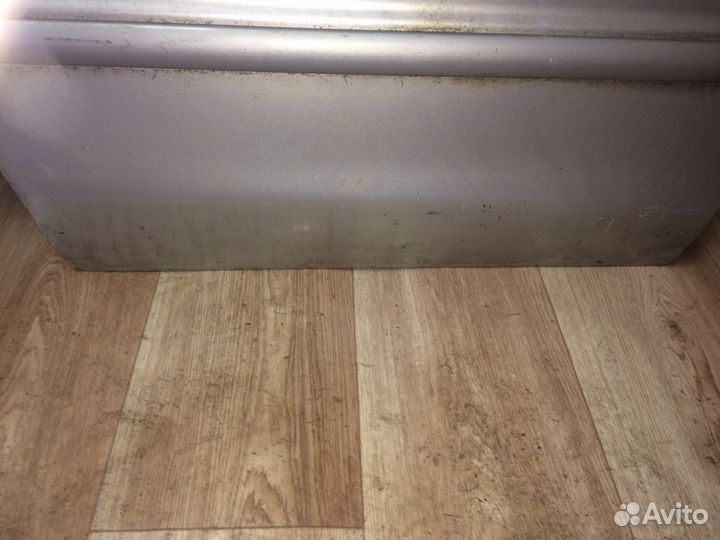 Дверь задняя правая Mazda familia 2002