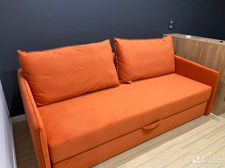 Диван прямой 210 см