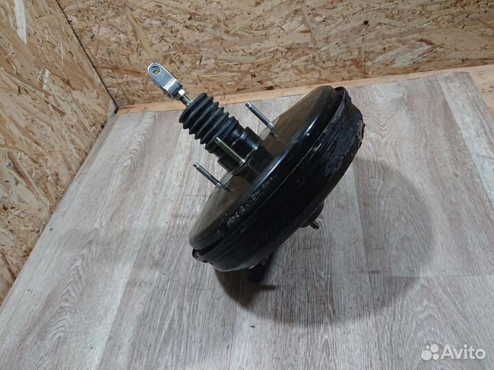 Вакуумный усилитель тормоза G8 toyota Hilux (2015