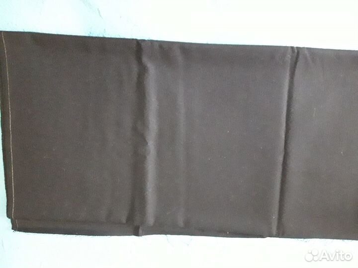 Отрезы шерстяной ткани