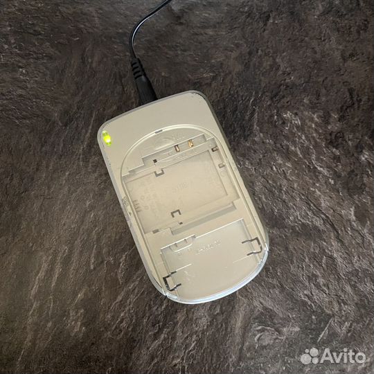 Универсальное зарядное устройство Acme power бу