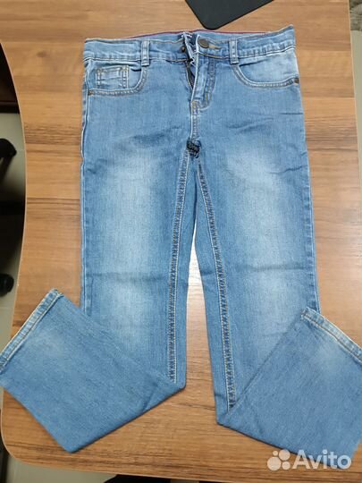 Джинсы