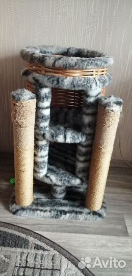 Домик когтеточка для большой кошки