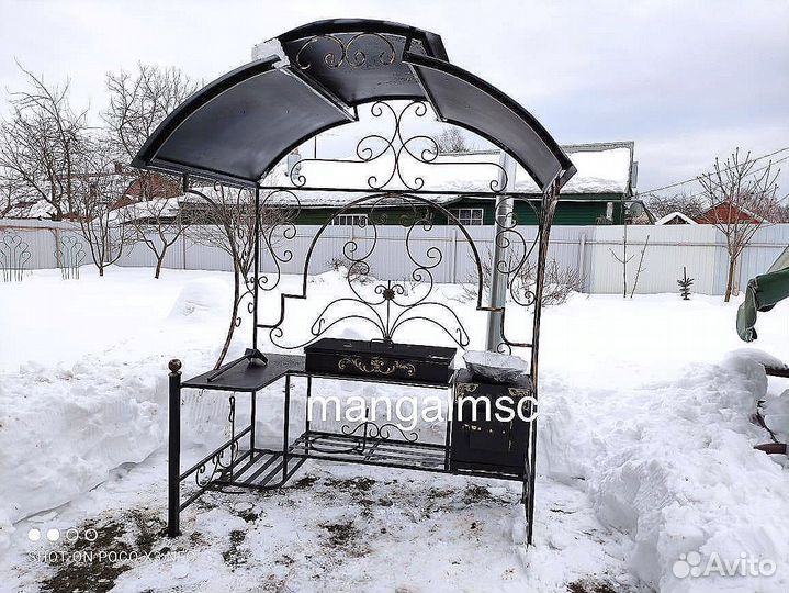 Мангал с крышей лофт