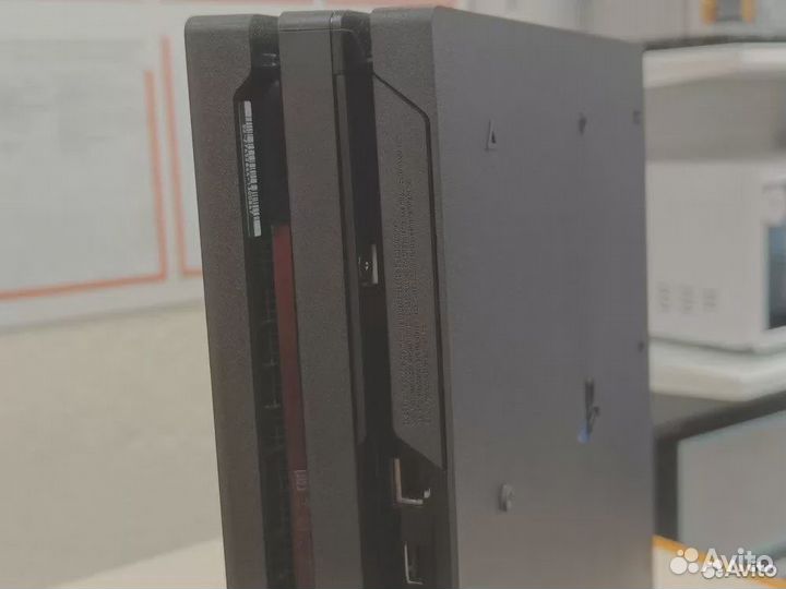 Sony PlayStation 4 Pro 1Tb