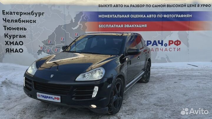 Фара противотуманная левая Porsche Cayenne (9PA) 95563116501