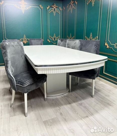 В наличии стол.Оплата при получении