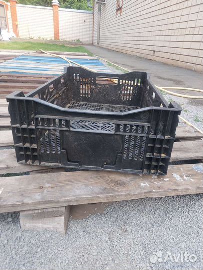 Ящик пластиковый