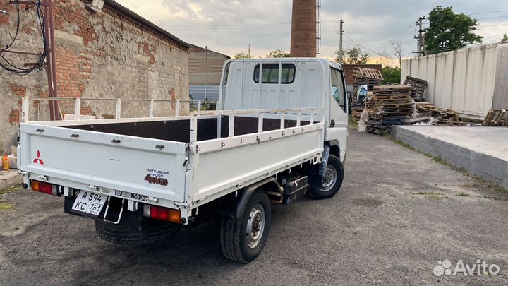 Mitsubishi Fuso Canter бортовой, 2002