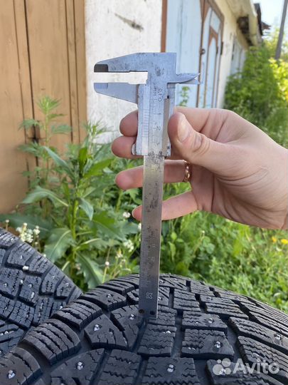 Continental IceContact 2 215/55 R17 98