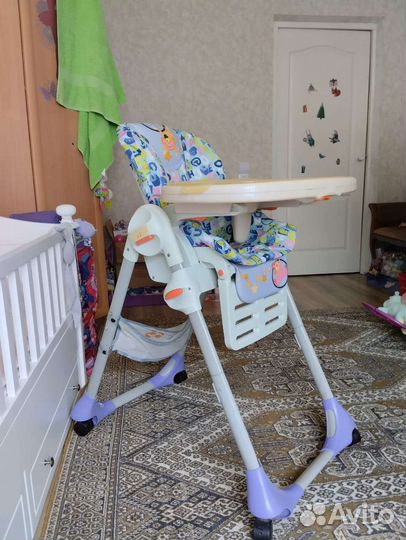 Стульчик для кормления chicco