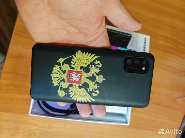 Samsung A41