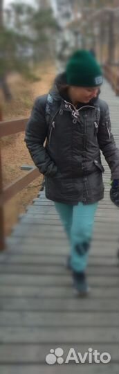 Парка демисезонная женская