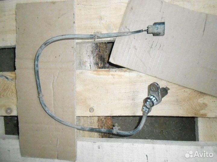 Датчик ABS задний правый Mitsubishi Lancer 9 2003