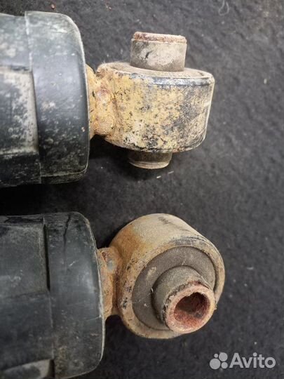 Амортизатор задний Kia Cerato 2010