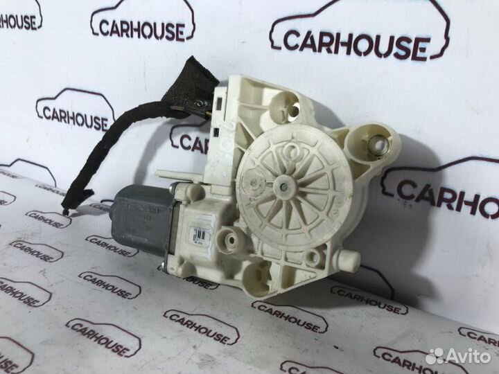 Мотор стеклоподъемника передний правый Ford Focus