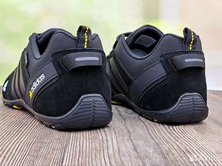 Кроссовки Adidas daroga арт Б64