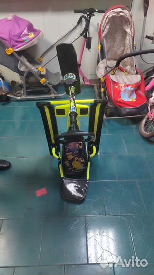 Детский снегокат