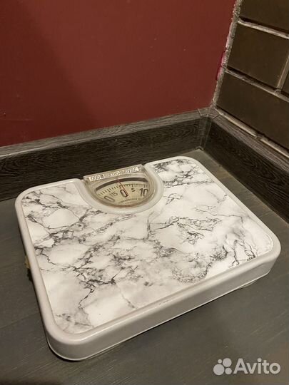 Весы напольные механические