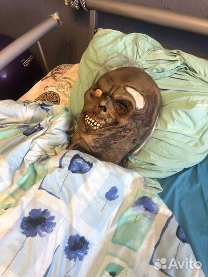 Маска зомби