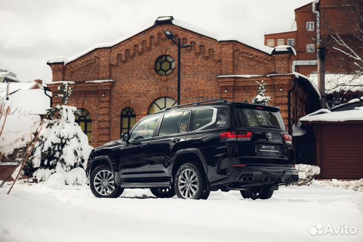 Обвес на Land Cruiser 300 MTR design