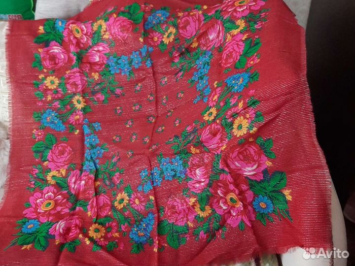 Павлопасадский платок