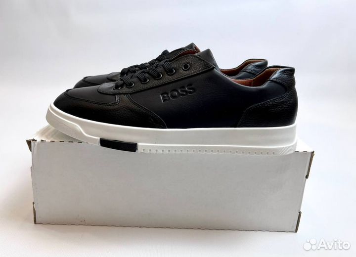 Кроссовки Boss модные