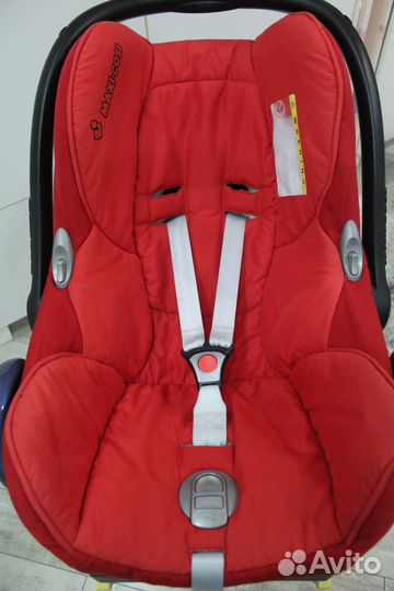 Автокресло Maxi Cosi Cabriofix + база