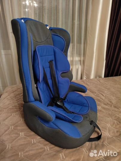 Автомобильное детское кресло от 9 до 36 кг