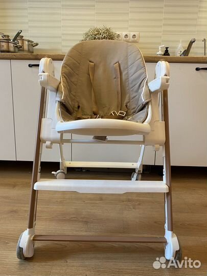 Стульчик для кормления happy baby