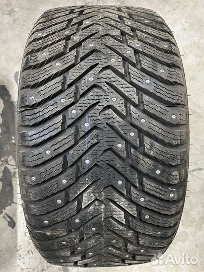 Nokian Tyres Hakkapeliitta 8 285/40 R19 107H