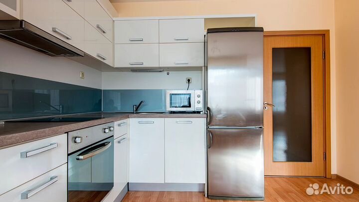 Холодильник Hotpoint-Ariston FD1V777 бу