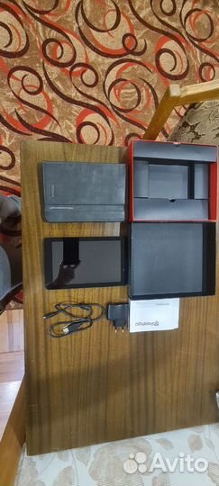 Планшет Prestigio MultiPad 4 Quantum 8.1 3G