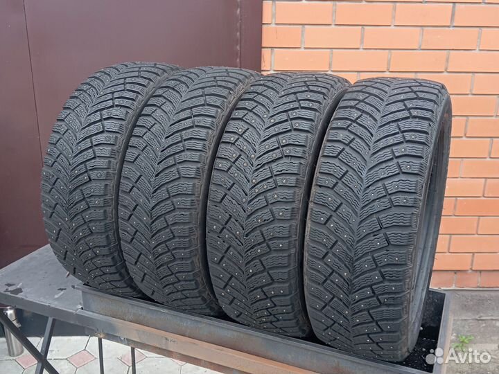 Michelin X-Ice North 4 205/55 R16