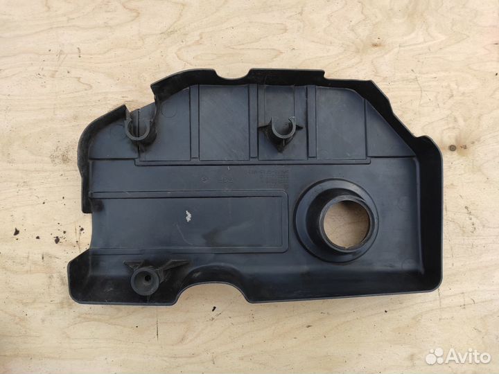 Крышка двигателя Z17DTH на Опель Астра Н