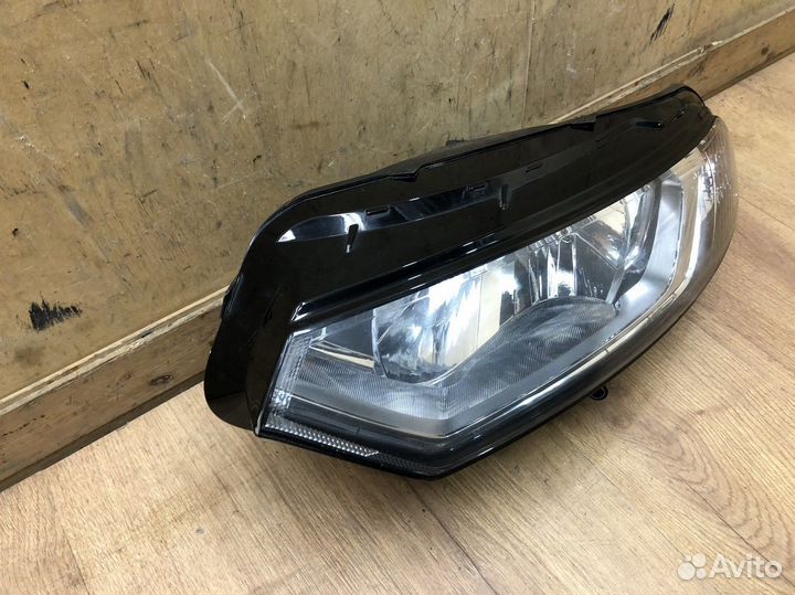 Фара левая Ford EcoSport 2014+