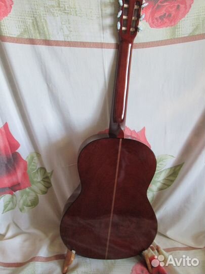 Продам гитару Flight C-102