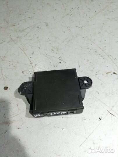 Блок управления дверьми задний правый