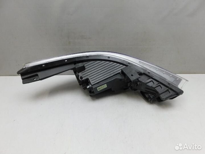 Фара левая Hyundai Solaris