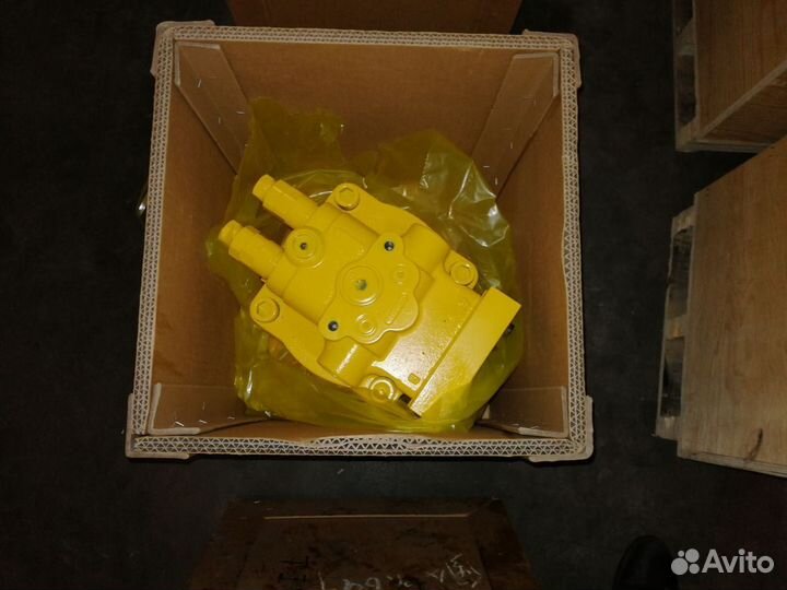 Редуктор поворота башни с г/м Hyundai R210LC-7